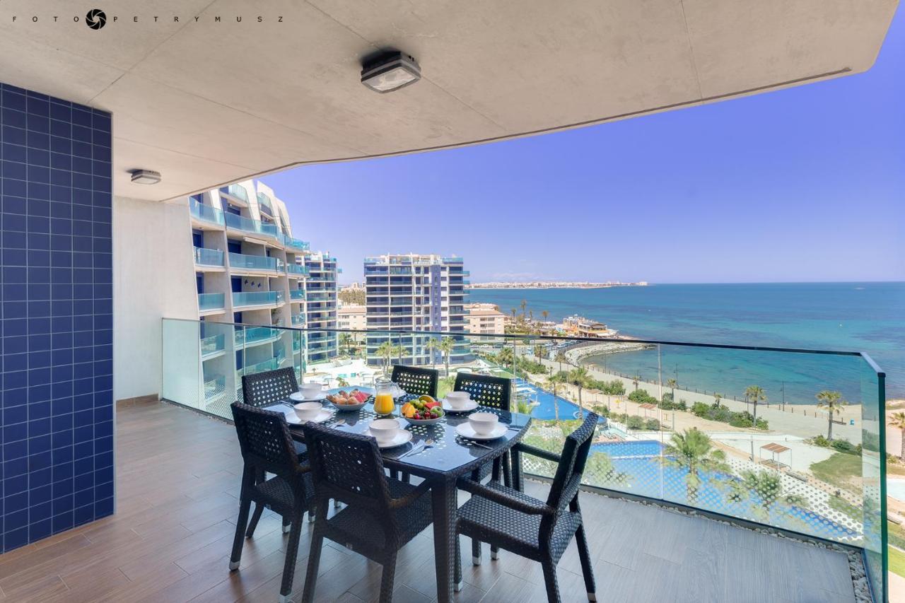 Apartamento Sea Senses Victoria Frente Al Mar Torrevieja Exterior photo